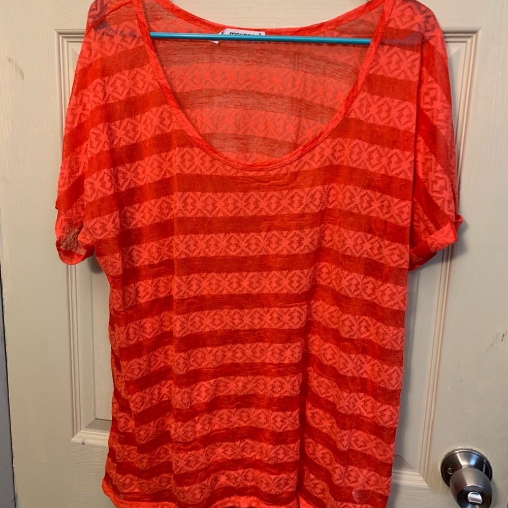 Short sleeve lace shirt